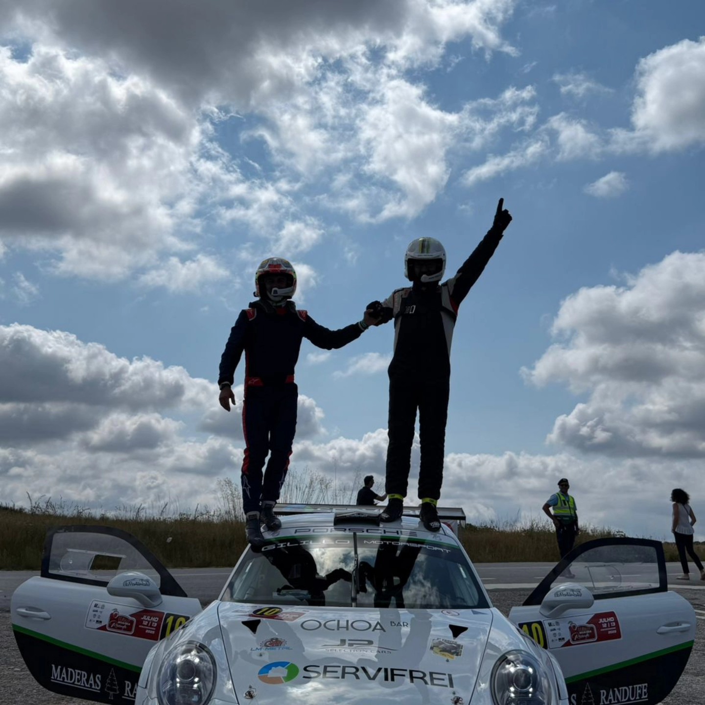 Vencedores Absoluto Jorge Alonso / Héctor Gómez em Porche 911